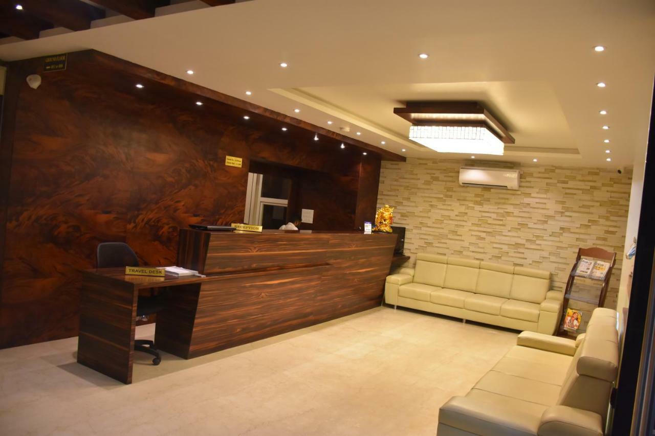 Heritage Inn Mysore Εξωτερικό φωτογραφία