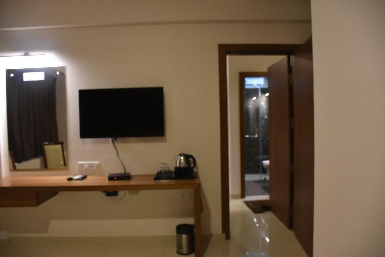 Heritage Inn Mysore Εξωτερικό φωτογραφία