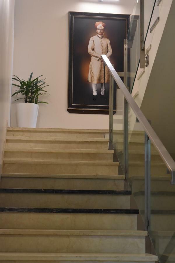 Heritage Inn Mysore Εξωτερικό φωτογραφία