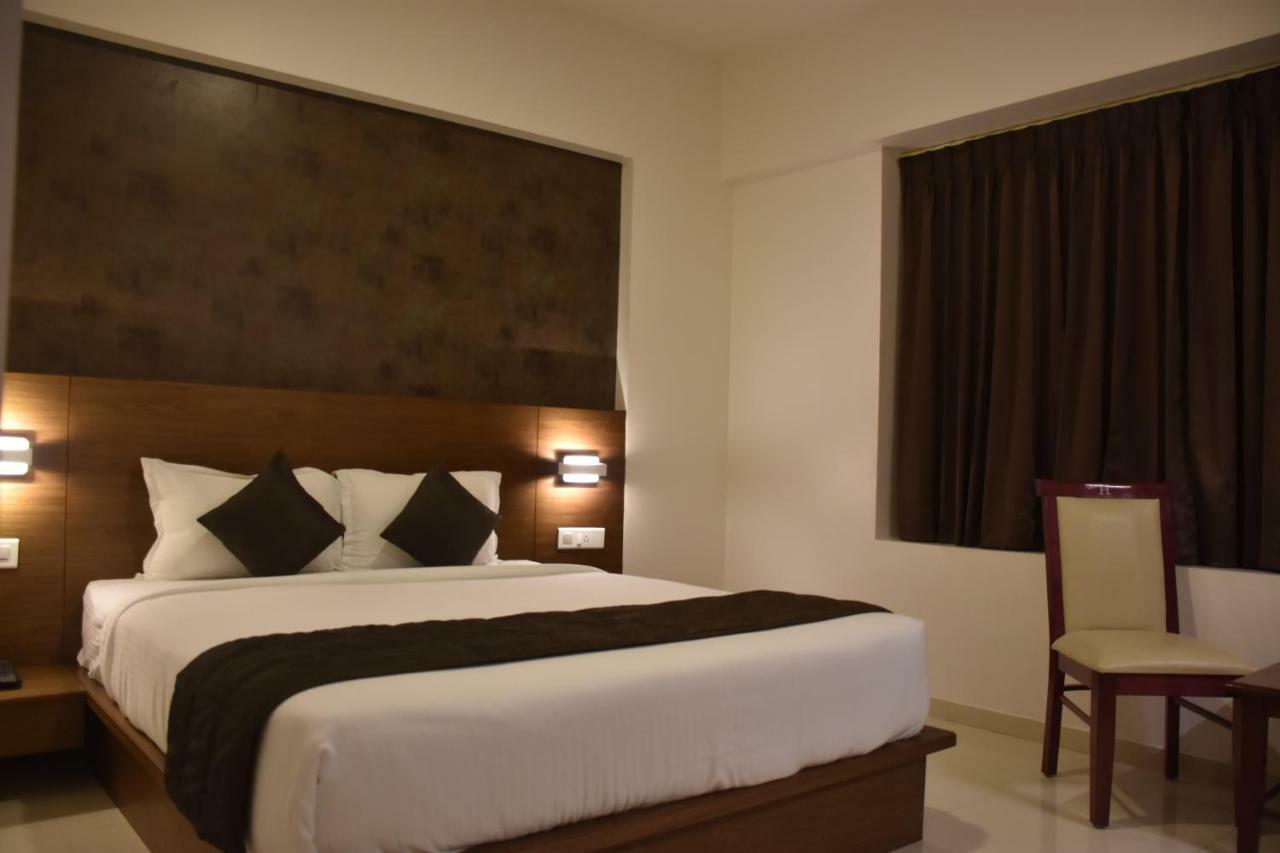 Heritage Inn Mysore Εξωτερικό φωτογραφία
